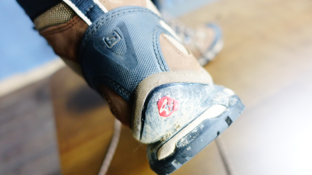 살로몬 퀘스트 고어텍스 등산화