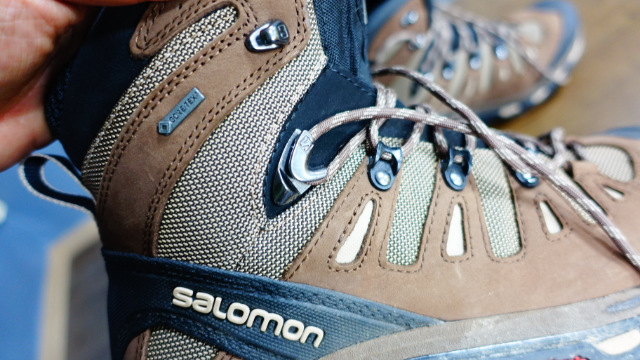 살로몬 퀘스트 고어텍스 등산화