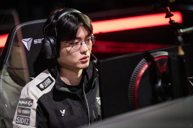 [Official] kt Rolster 2022 레플리카 자켓