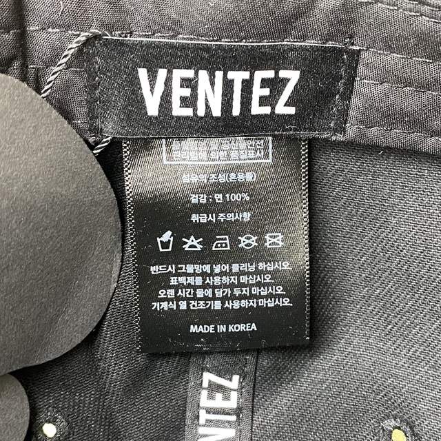 [새상품] VENDETTA 블랙 레터링 볼캡