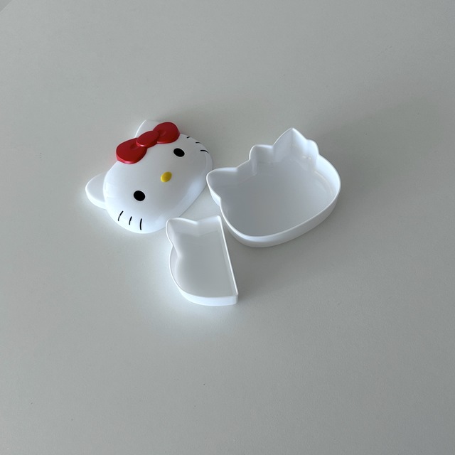 키티 반반 도시락통