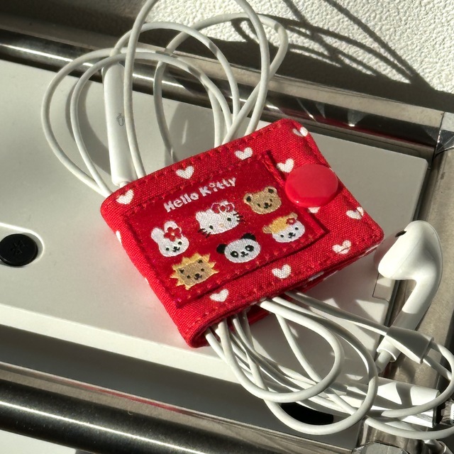 키티 고전 패턴 홀더 