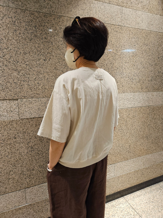 린넨 라운드반팔